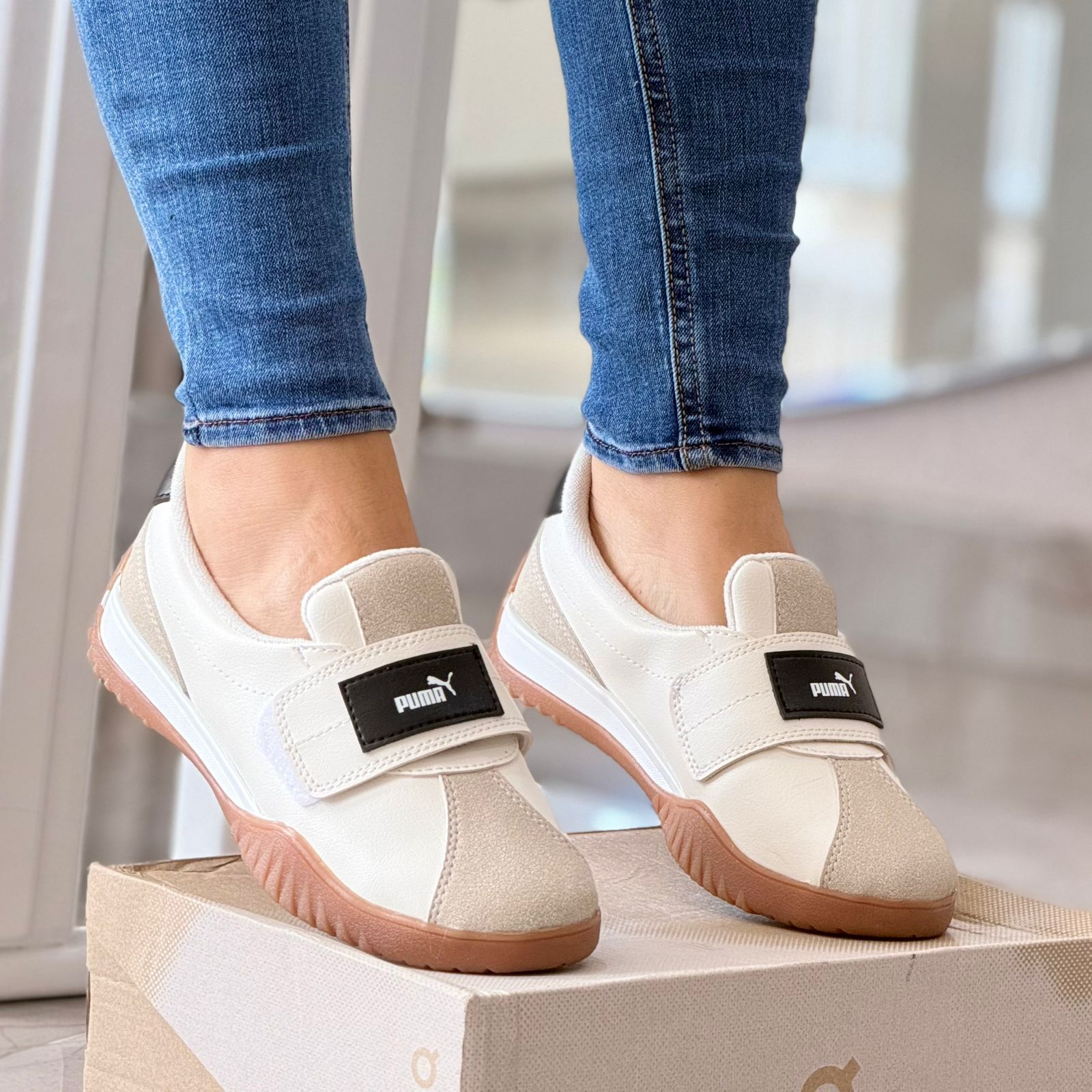 MAFALDA MUJER CIERRE TIK2